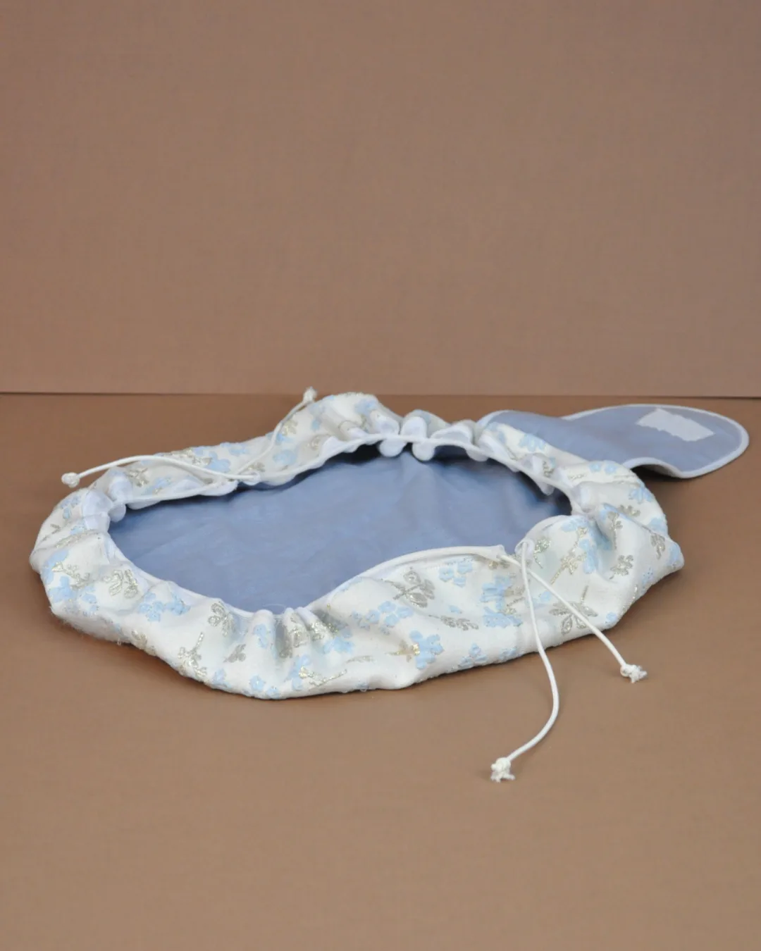 Lay Flat Makeup Bag Sewing Pattern
